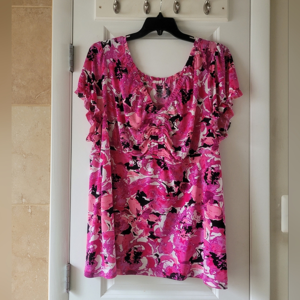 Lane Bryant Pink Floral Ruffled Short Sleeve Top
